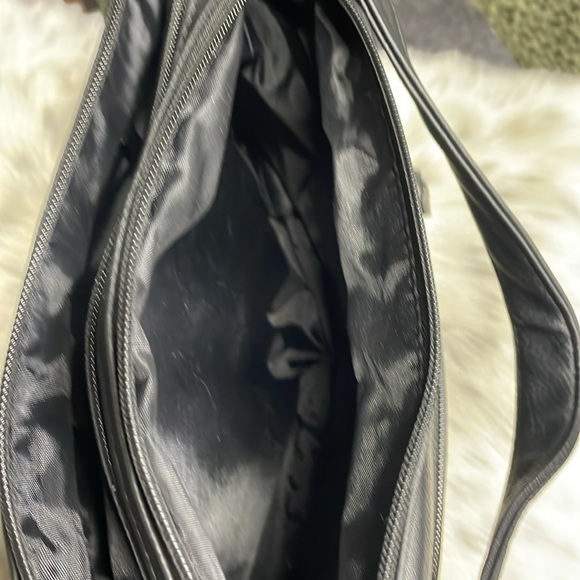 MultiSac Women's Black Multi-Compartment Handbag - Picture 11 of 12